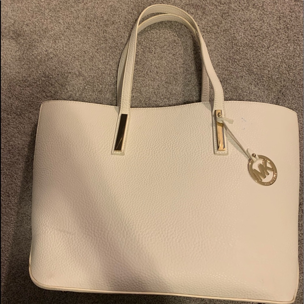 Michael Kors Tote!